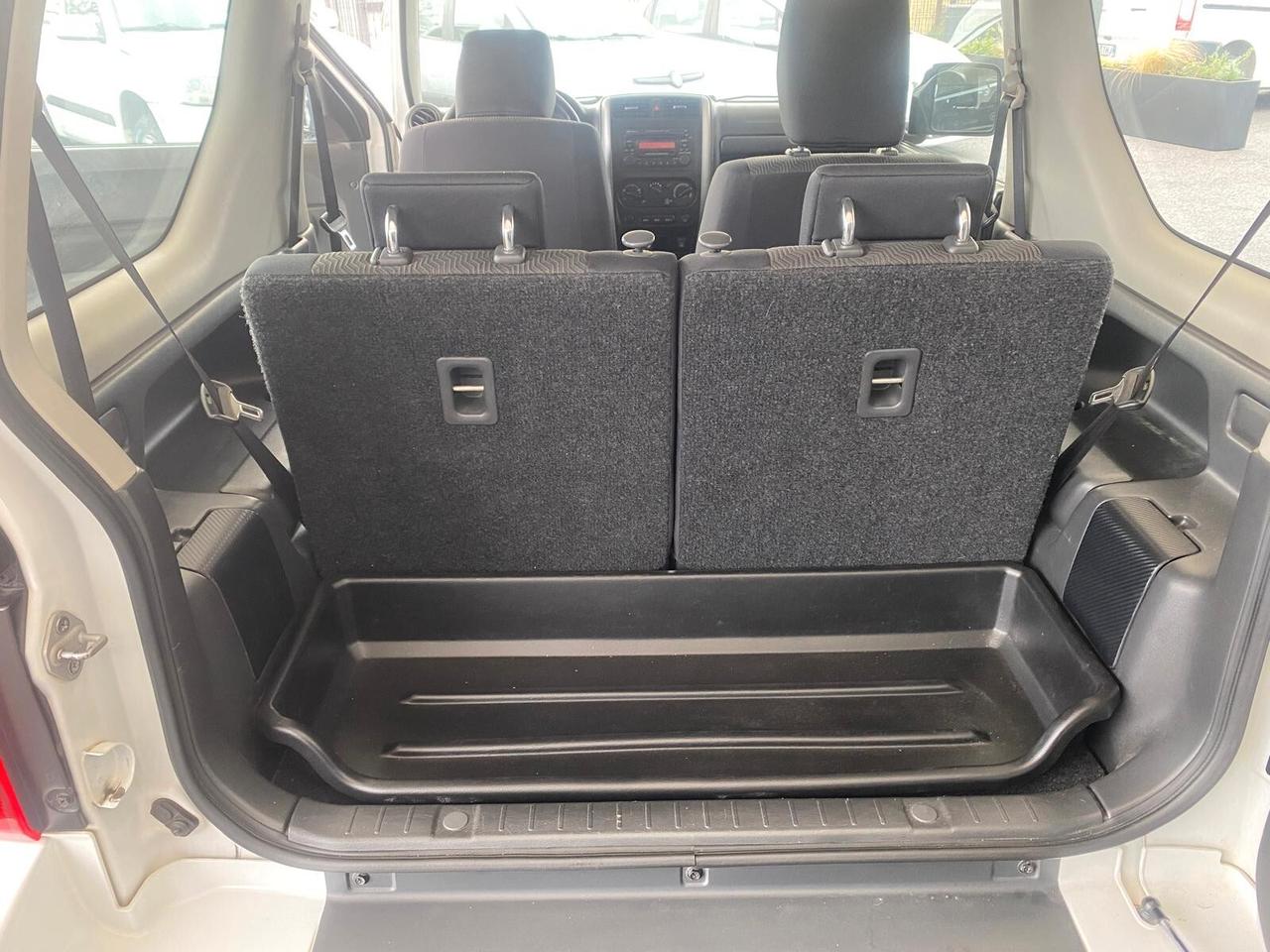 Suzuki Jimny 1.3 vvt 85cv - PARI AL NUOVO!!