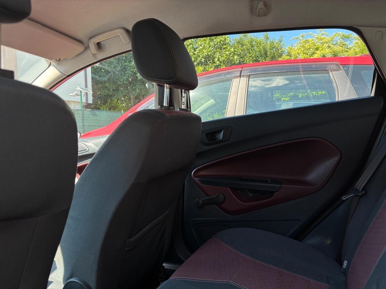 Ford Fiesta 1.4 Bz.- GPL Neopatentati