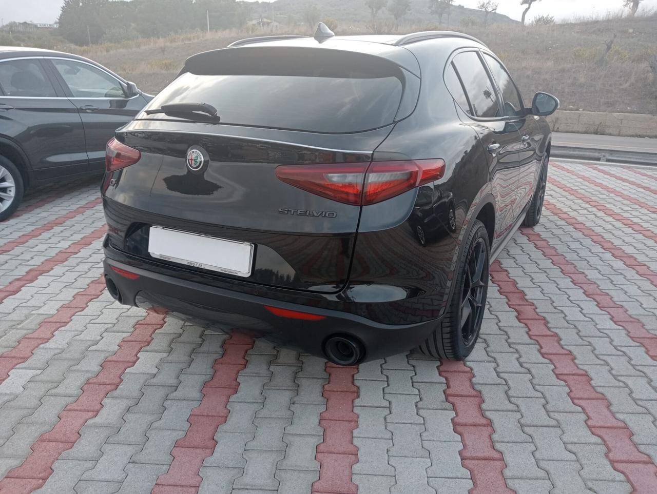 Alfa Romeo Stelvio 2.0 Turbo 200 CV AT8 Q4 B-Tech