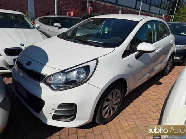 KIA Rio 1.1 CRDi 5p. Cool