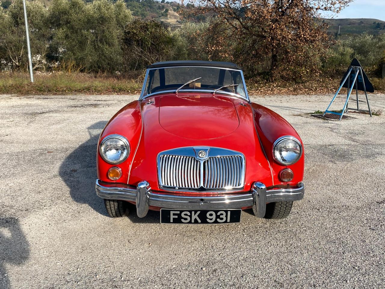 MGA ROADSTER