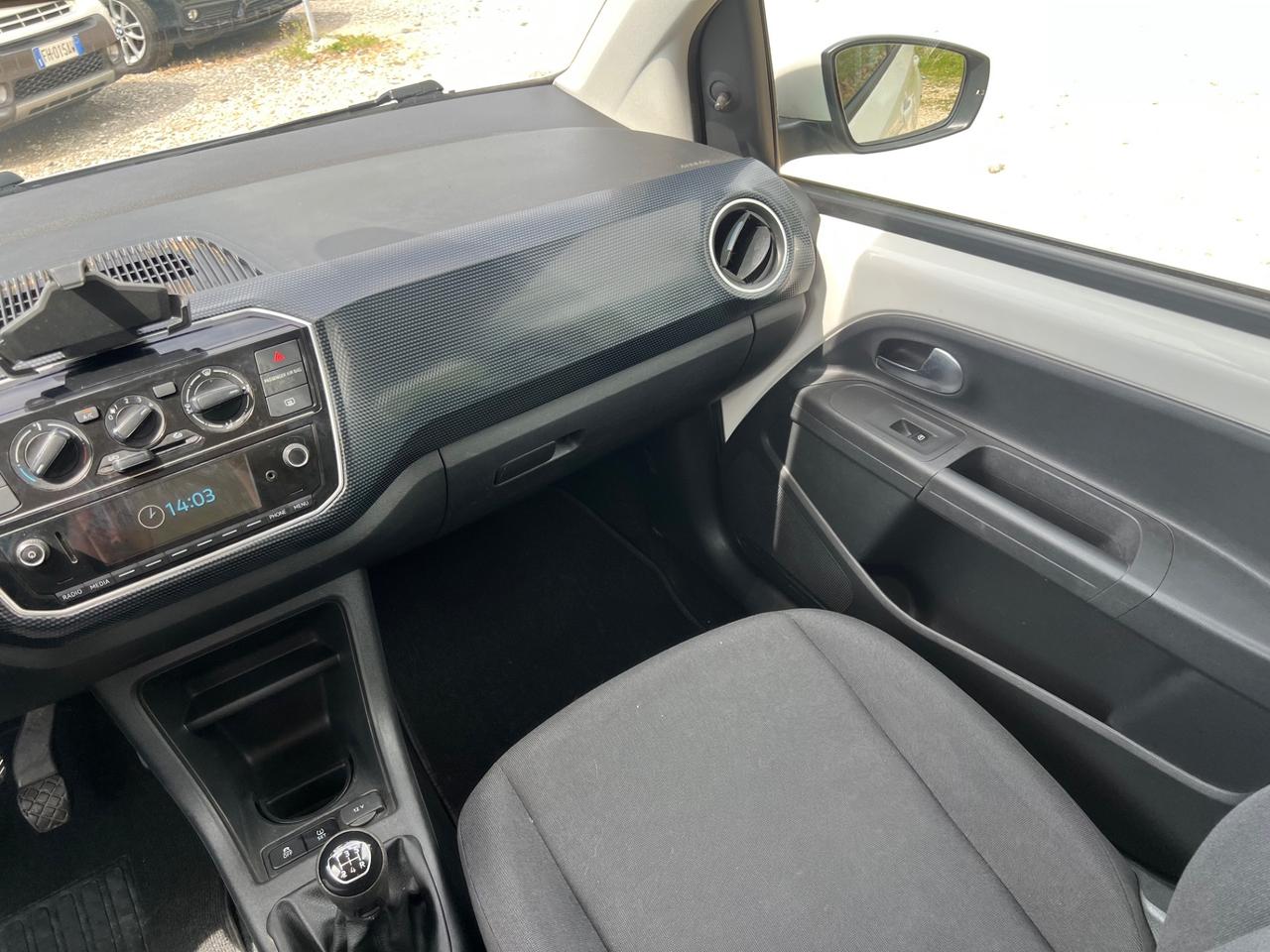 Volkswagen up! 1.0 Benzina Neopatentati Permute Rate Garanzia