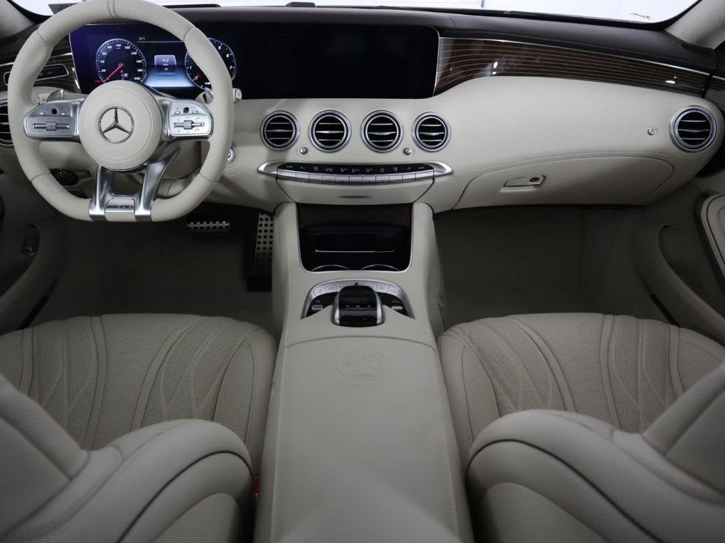 MERCEDES Classe S 63 4Matic+ Coupé AMG Noleggio Lungo Termine