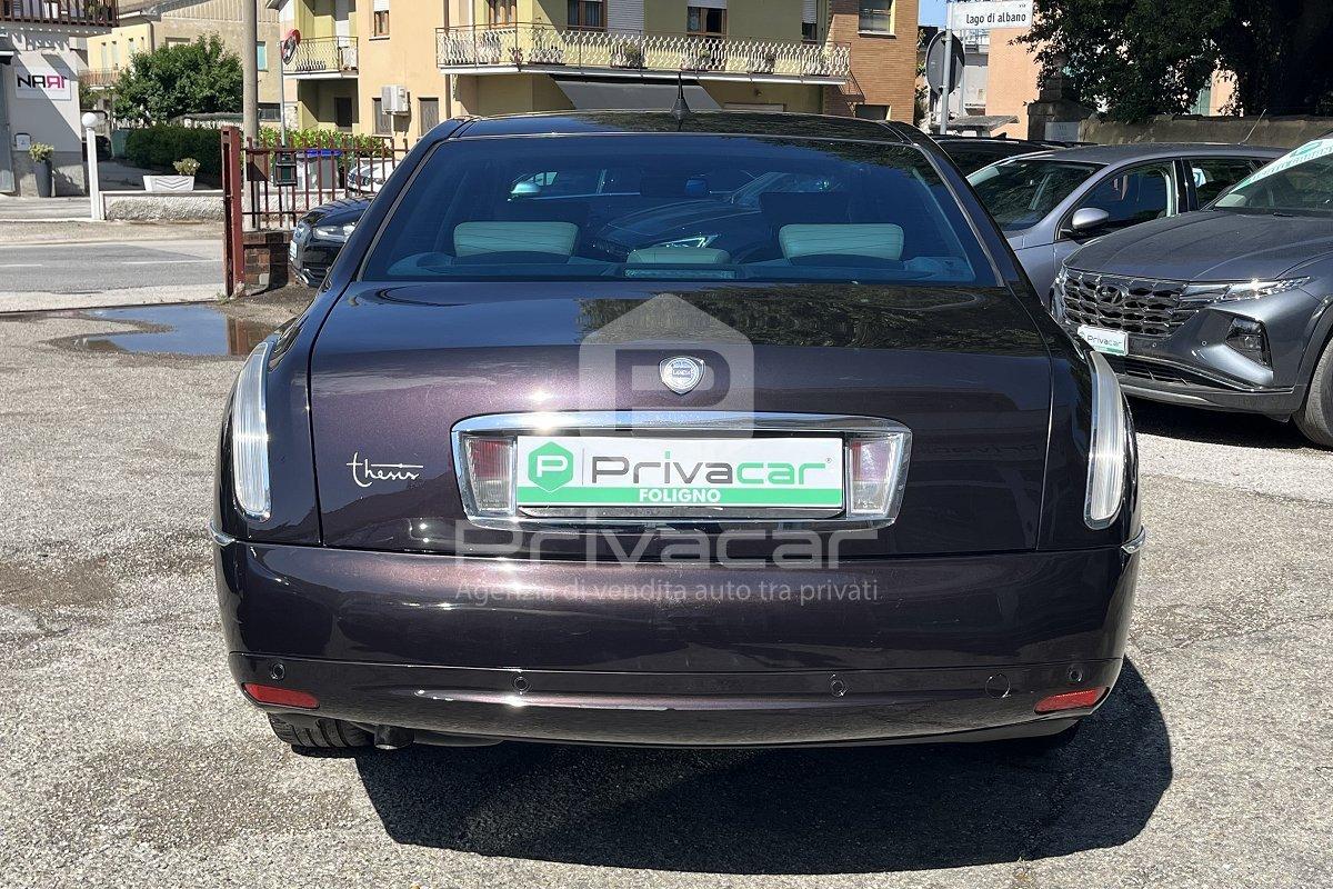 LANCIA Thesis 2.4 JTD Emblema