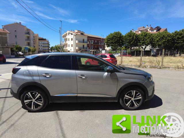 PEUGEOT 3008 pure tech