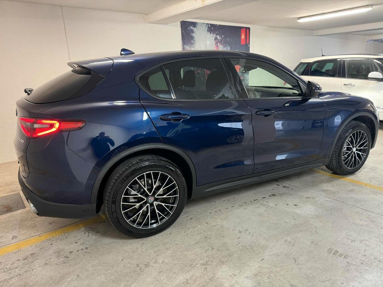 Stelvio 2.2 Turbodiesel 210 CV AT8 Q4 Super