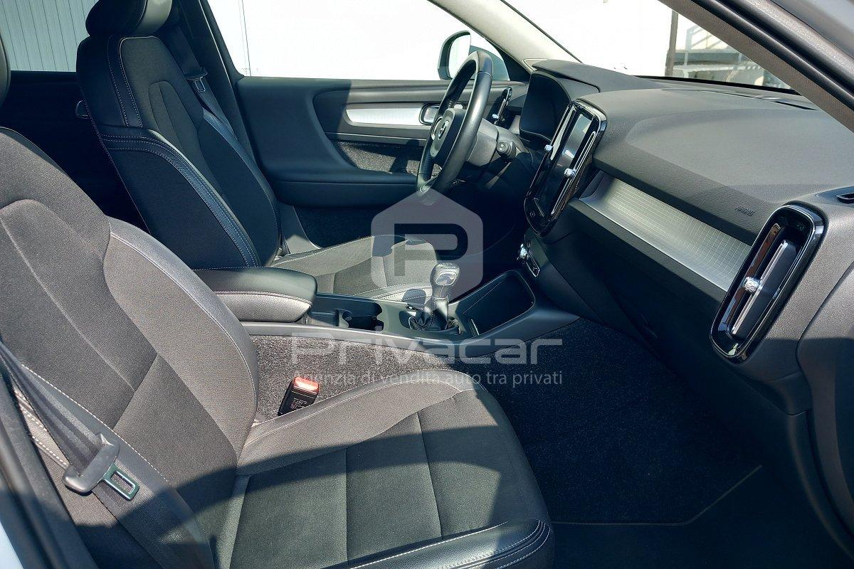 VOLVO XC40 D3 Momentum