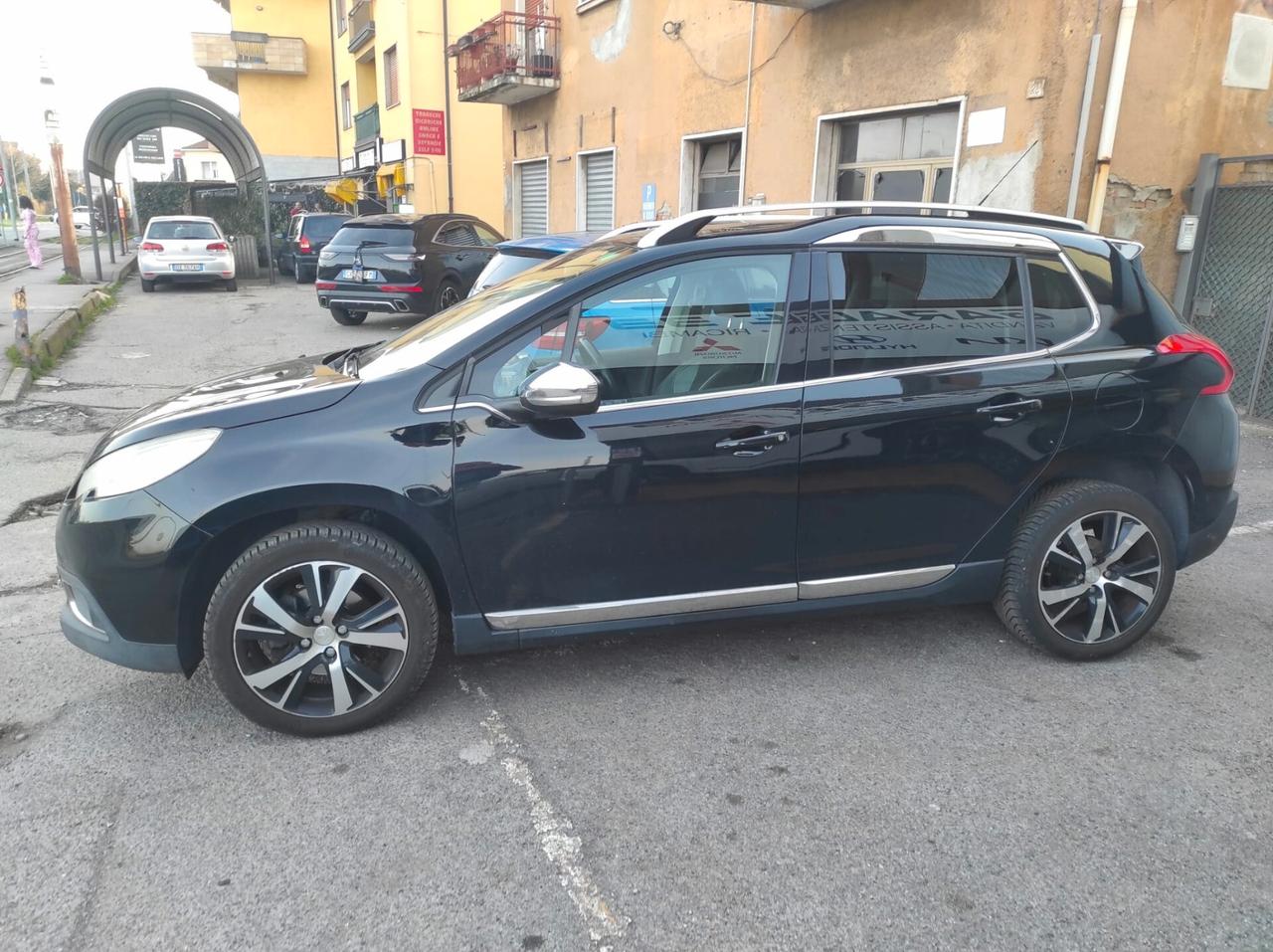 Peugeot 2008 1.6 VTi 120CV Allure
