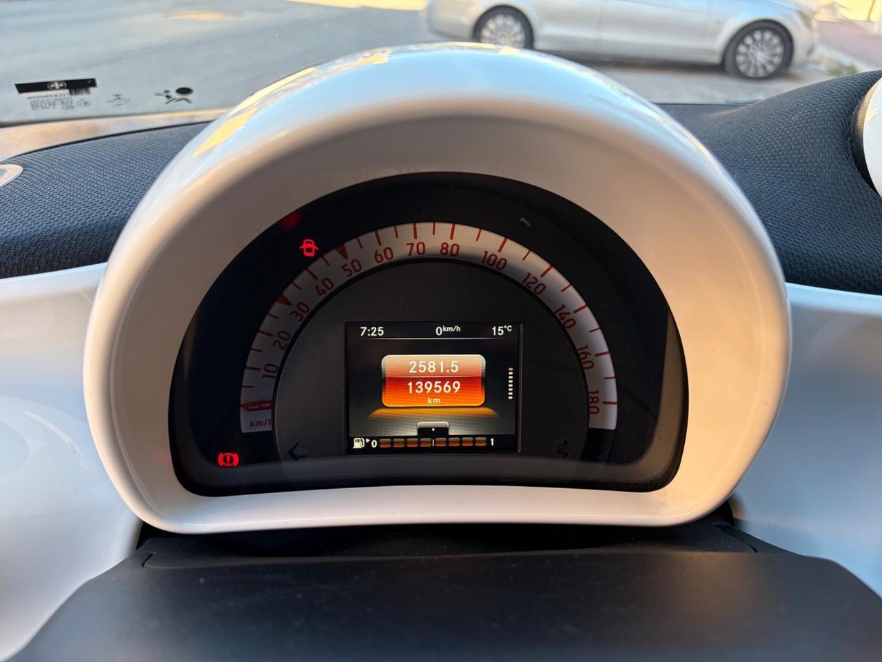 Smart ForFour 70 1.0 Passion ideale per neopatenta