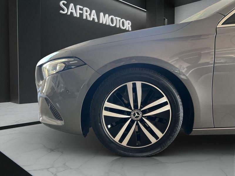 Mercedes-Benz Classe A A 180 d Sport auto
