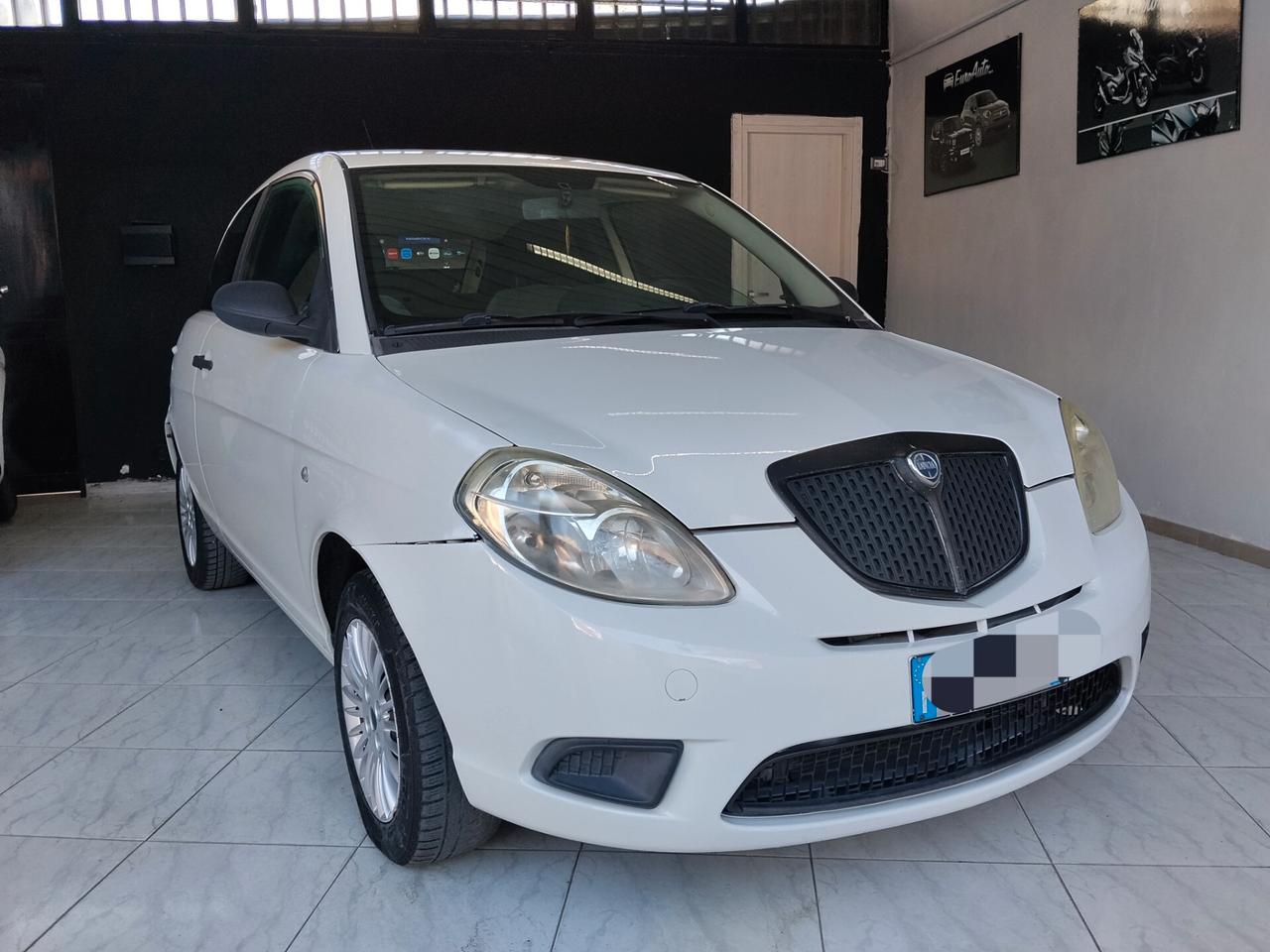 Lancia Ypsilon 1.4 benz/GPL CON GARANZIA