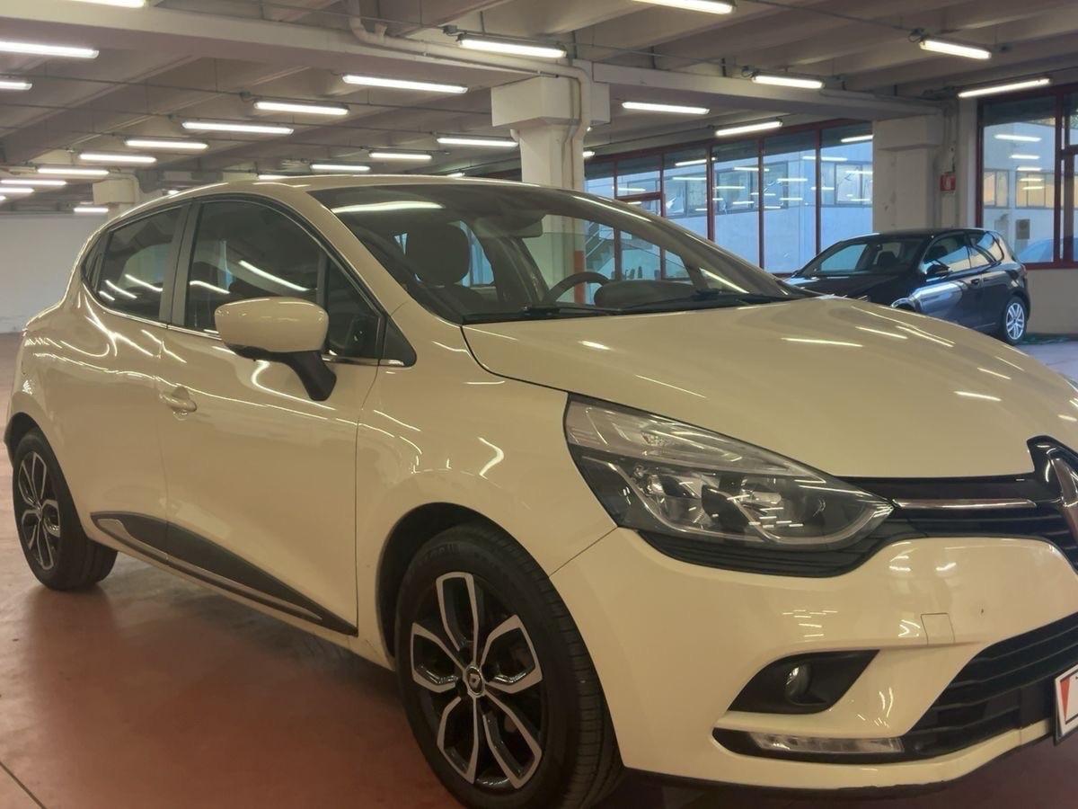 Renault Clio dCi 8V 90CV Start&Stop 82gr 5 porte OK NEOPATENTATI
