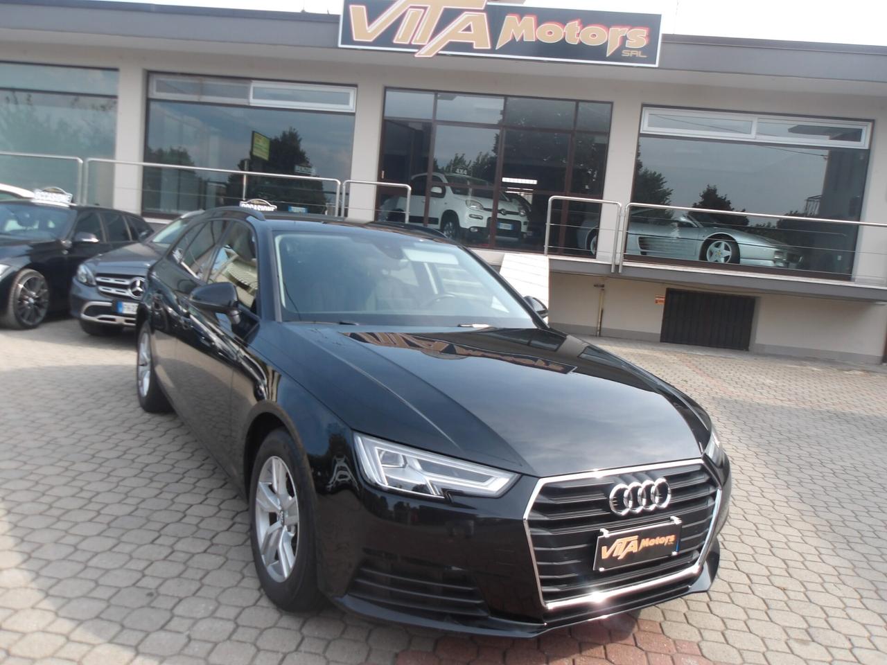 Audi A4 Avant 35 TDI S tronic Business Sport