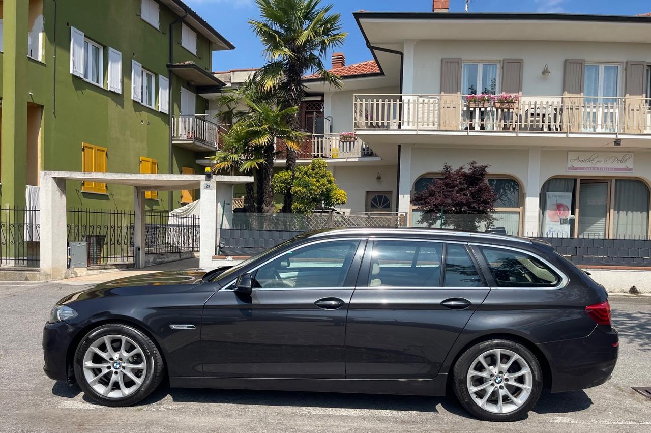 Bmw 520 520d xDrive Luxury