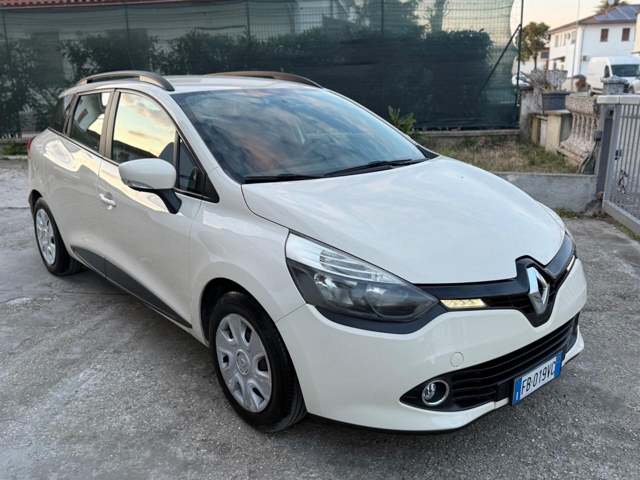 Renault Clio 1.2 75 CV EURO 6b Neopatentati 2015