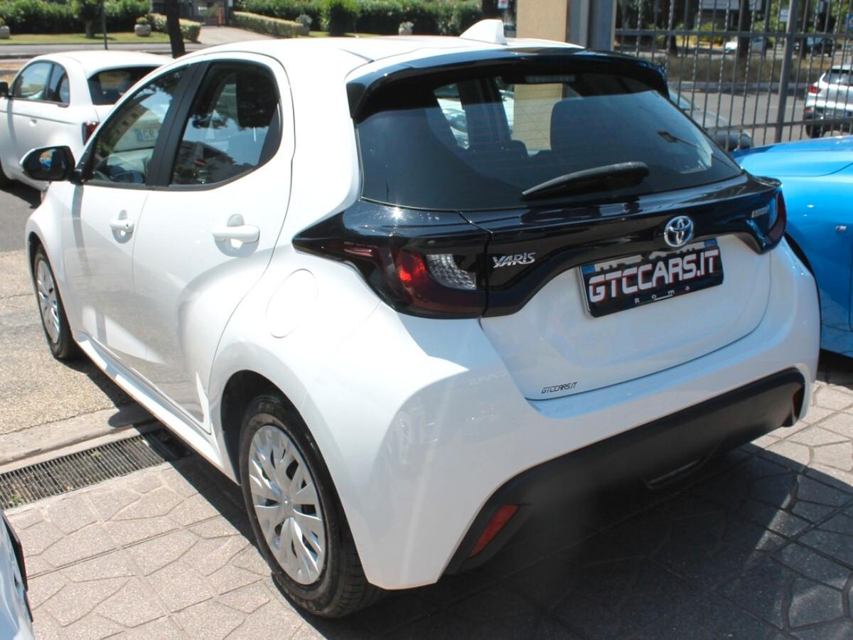 Toyota Yaris 1.5Hybrid IVA DEDUC. AUTOCARRO N1