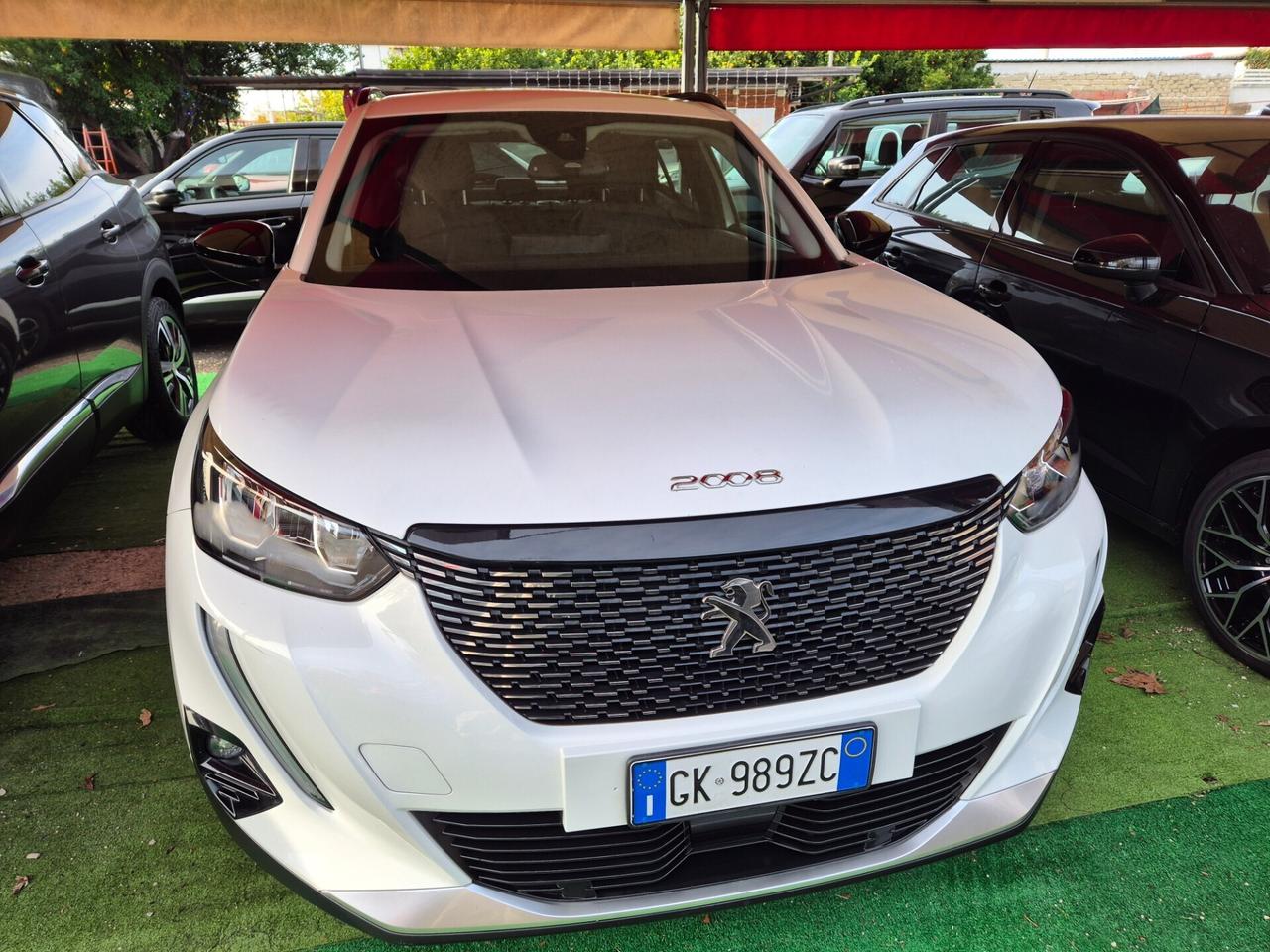 Peugeot 2008 BlueHDi 110 S&S Allure Pack