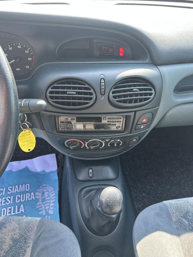RENAULT Megane Mégane 1.6 cat RT VENDE PRIVATO