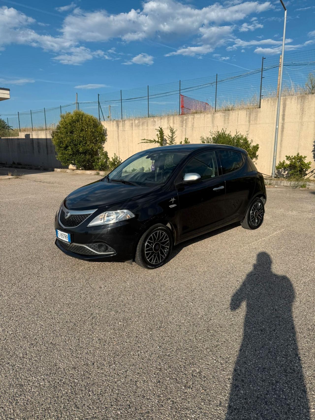 Lancia Ypsilon 1.3 MJT 16V 95 CV 5 porte S&S Mya