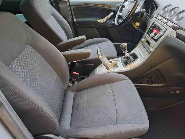 FORD Galaxy 2.0 TDCi 140 CV Ghia 7 posti NEOPAENTATI