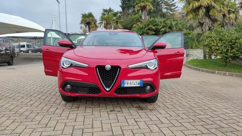 Alfa Romeo Stelvio 2017 2.2 t Business Q4 210cv auto