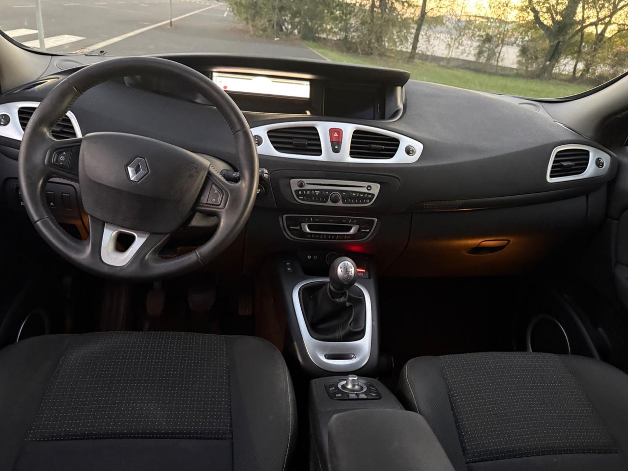 Renault Scenic Scénic X-Mod 1.5 dCi 110CV Luxe