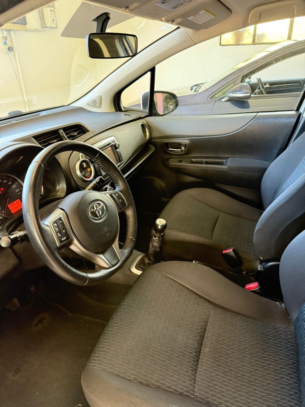 Toyota Yaris 1.4 D-4D 5 porte Lounge