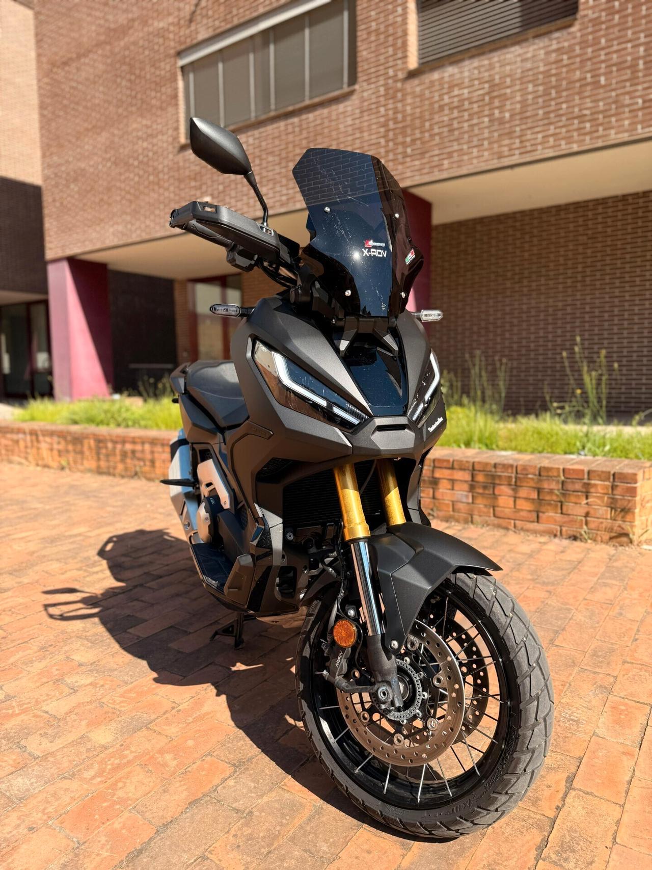 HONDA XADV 750