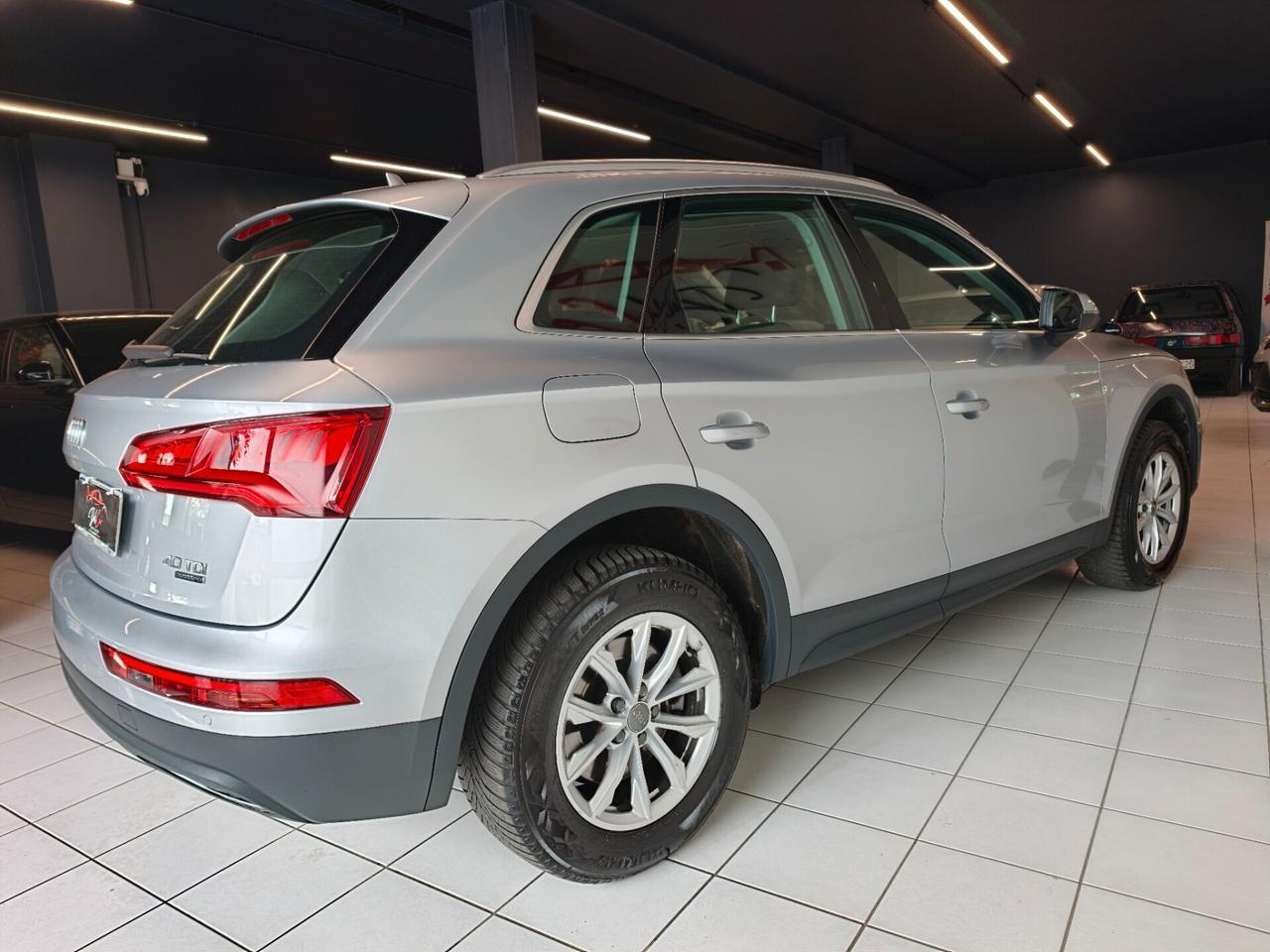 Audi Q5 40 TDI quattro S tronic Business Sport Unicoproprietario