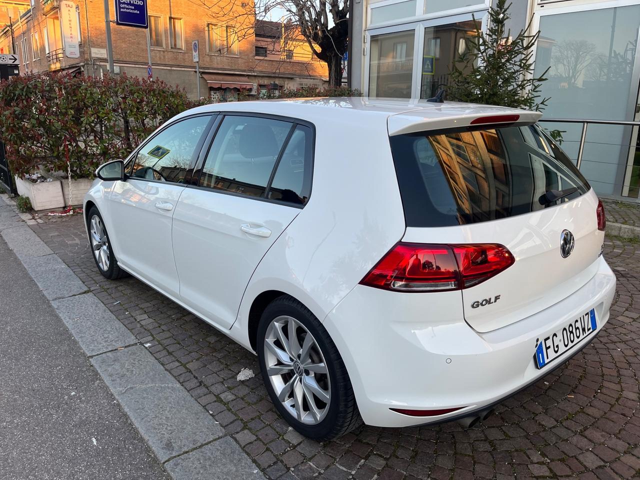 Volkswagen Golf 1.4 TSI 125 CV 5p. Highline BlueMotion Technology