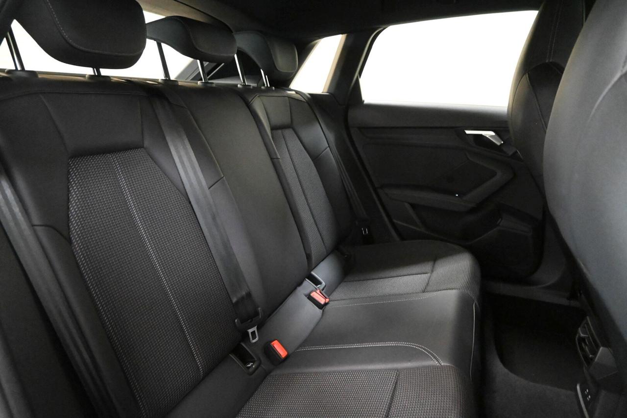 AUDI A3 4ª serie A3 SPB 35 TFSI S tronic S lin...