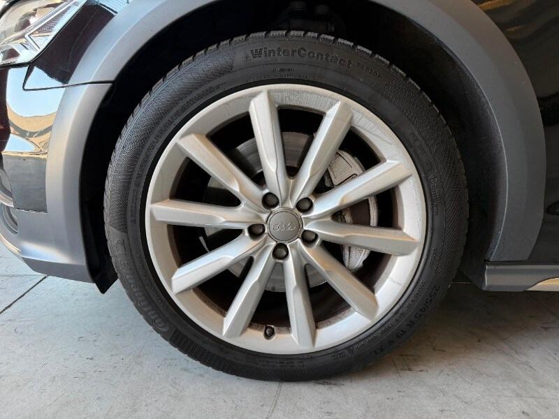 AUDI A6 allroad 3ª serie A6 allroad 3.0 TDI 32...