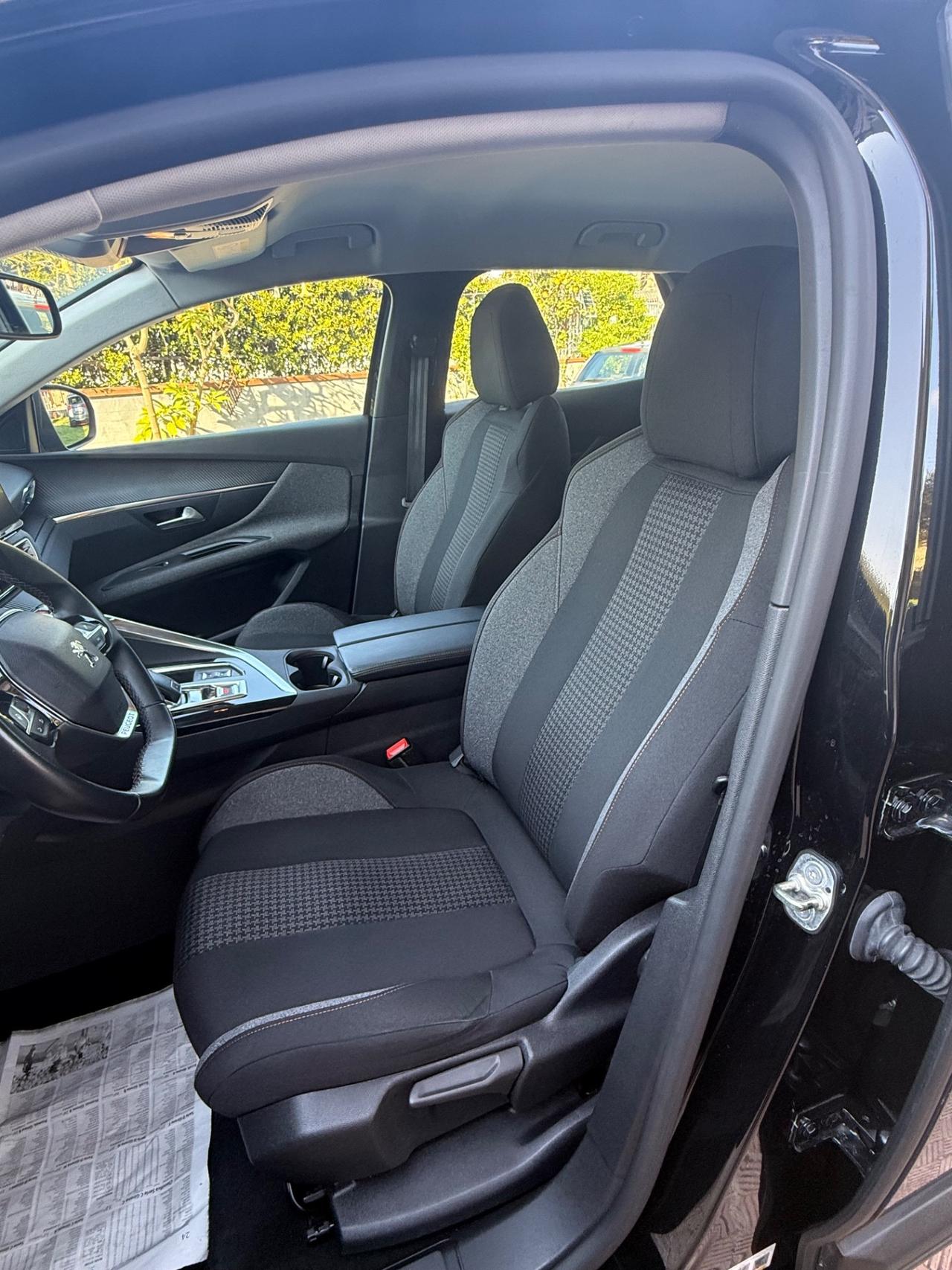 Peugeot 3008 BlueHDi 130 S&S Allure