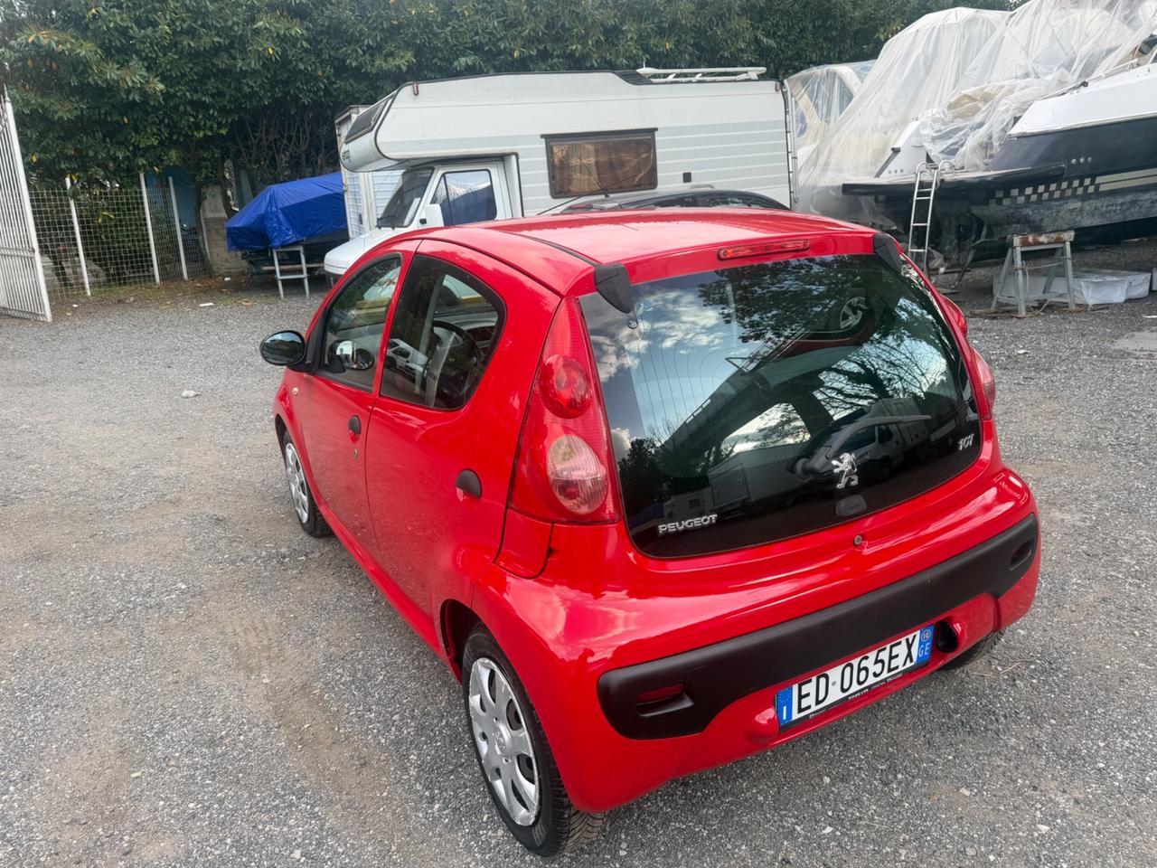 Peugeot 107 1.0 68CV 5p. Plaisir