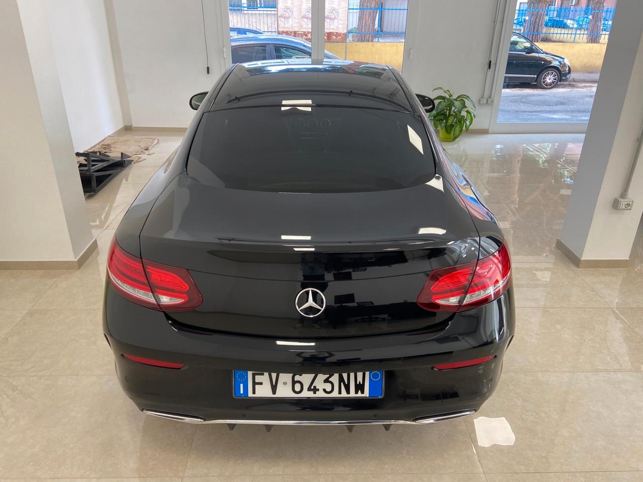 Mercedes-benz C 220 d Auto Coupé Premium