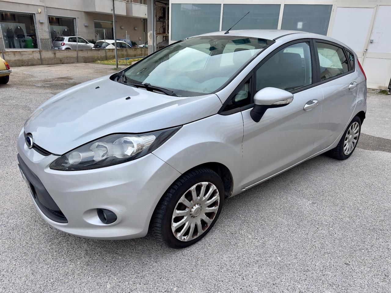 Ford Fiesta Fiesta+ 1.4 TDCi 70CV 5 porte