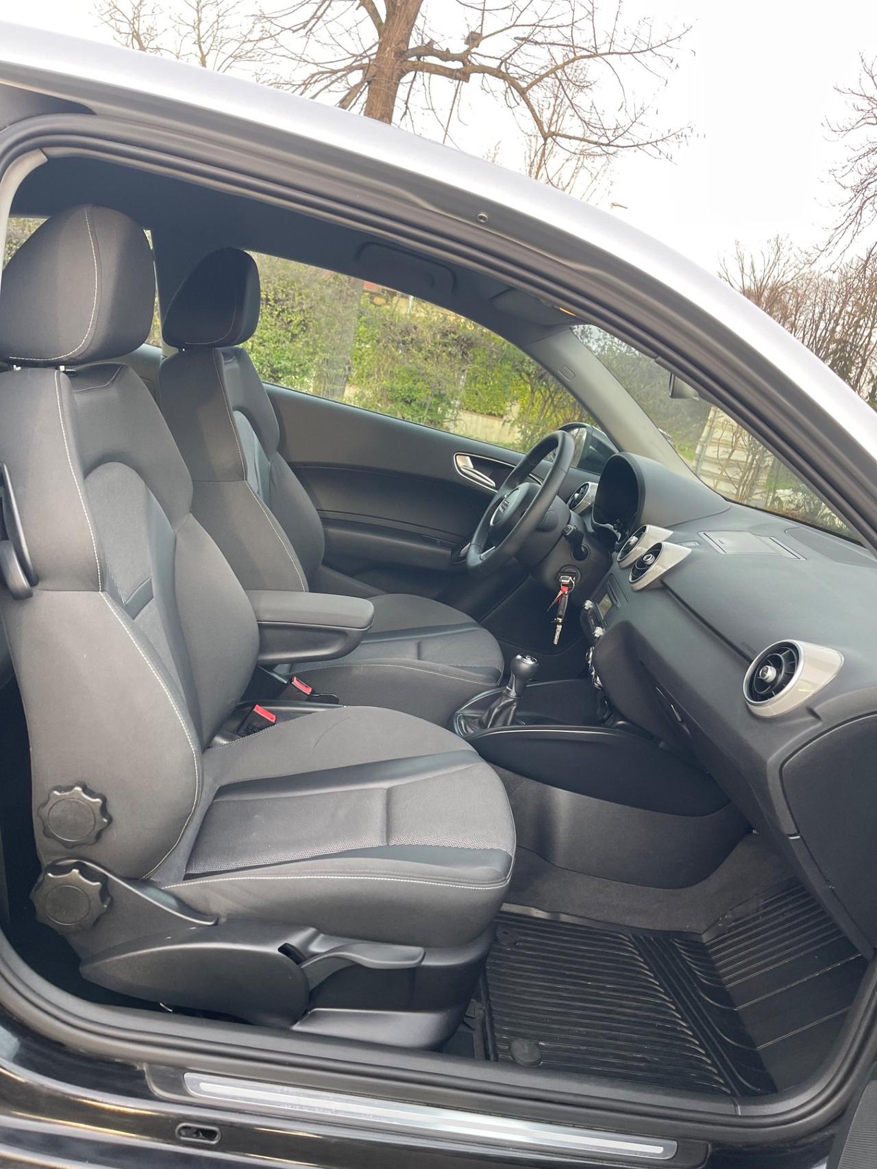 Audi A1 1.6 TDI 105 CV Attraction