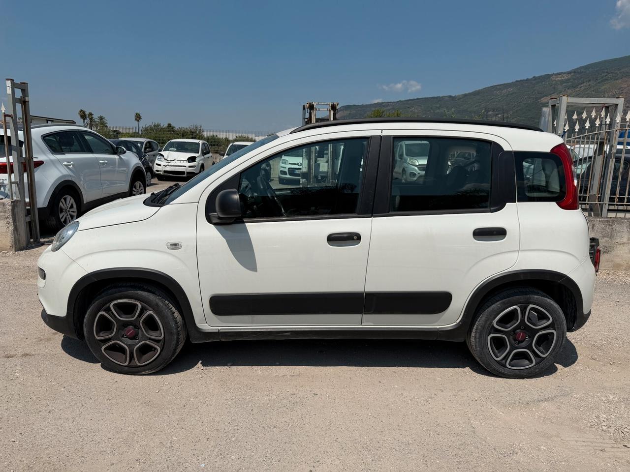 FIAT PANDA 2021 1.0 HYBRID 70 CV *AIRB OK
