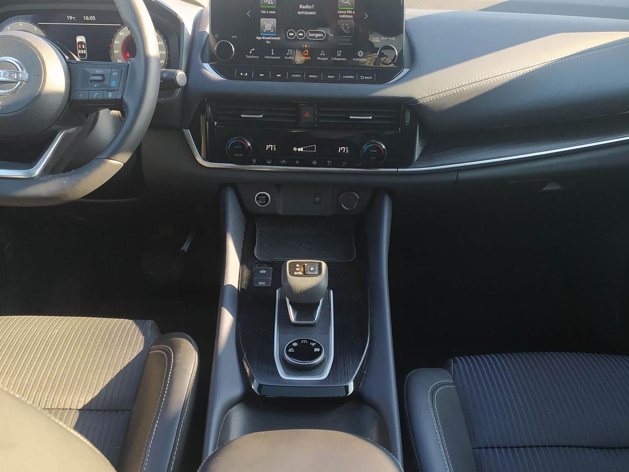 Nissan Qashqai N-Connecta 1.3 DIG-T MHEV #9959