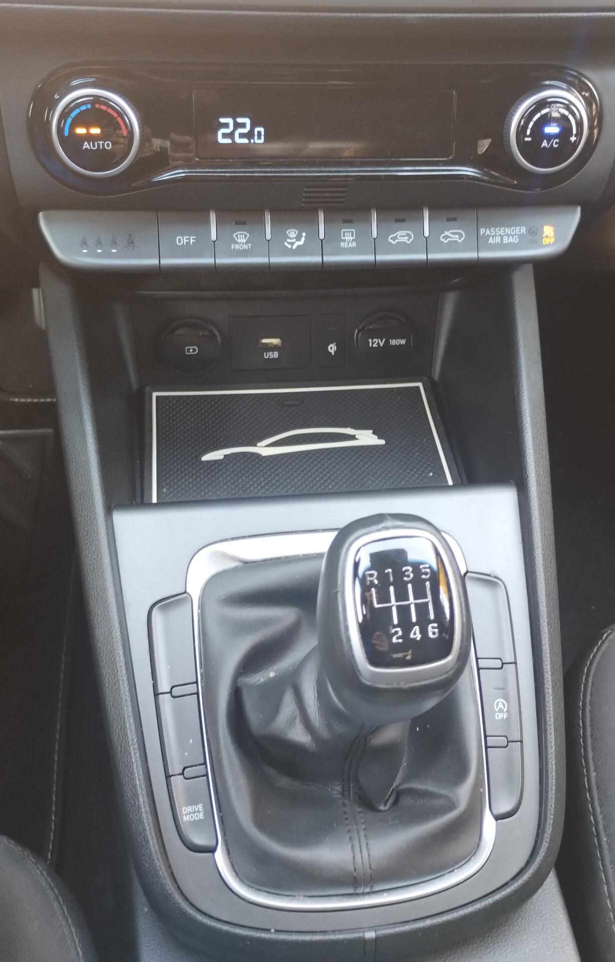 Hyundai Kona 1.6 CRDI Hybrid 48V DCT XLine