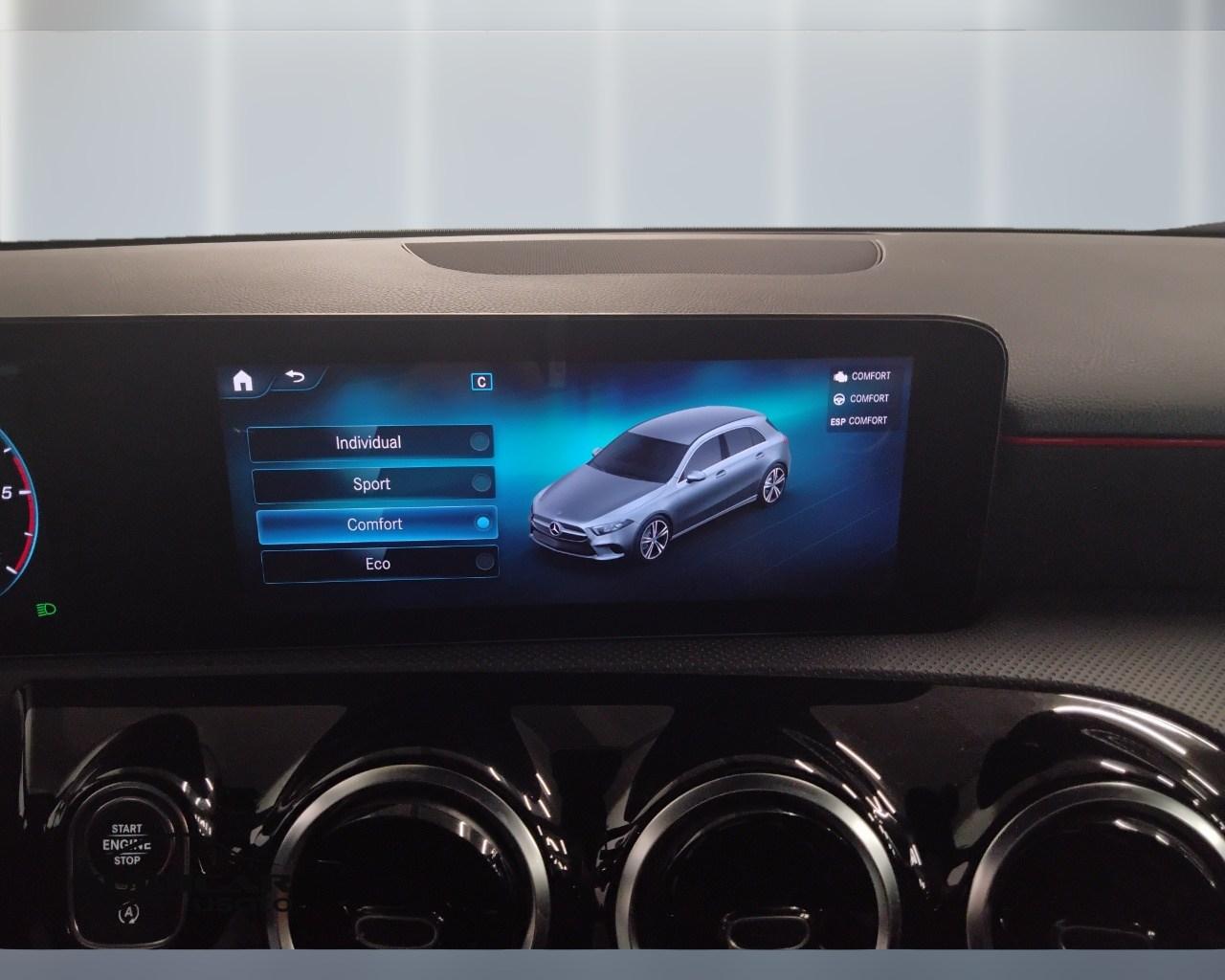 Mercedes-Benz Classe A - W177 2018 - A 180 d Premium auto