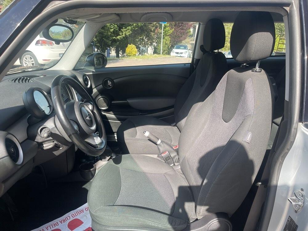 Mini 1.6 16V Cooper D NEO PATENTATI