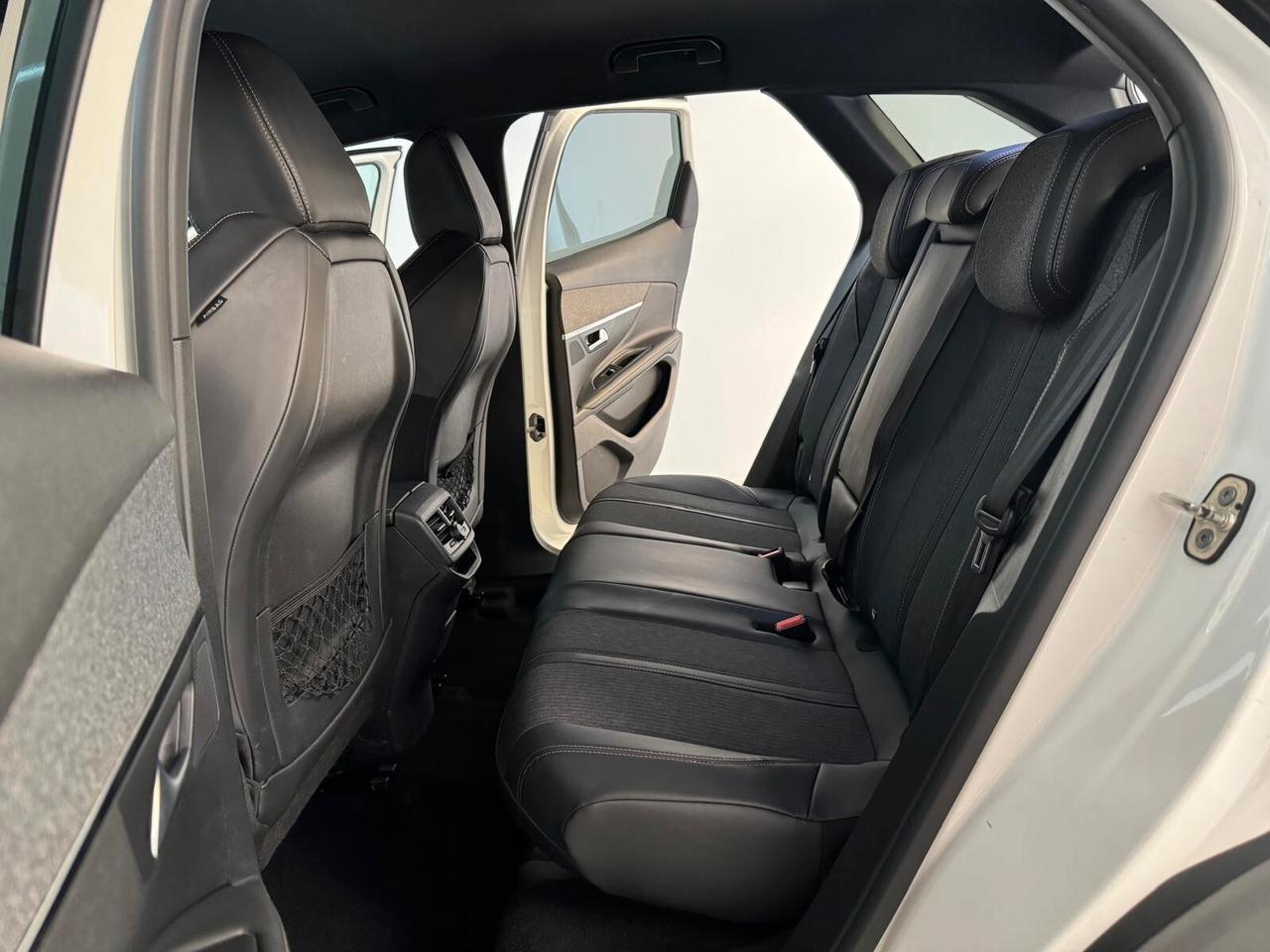 Peugeot 3008 GT-Line 1.5 Diesel 130CV