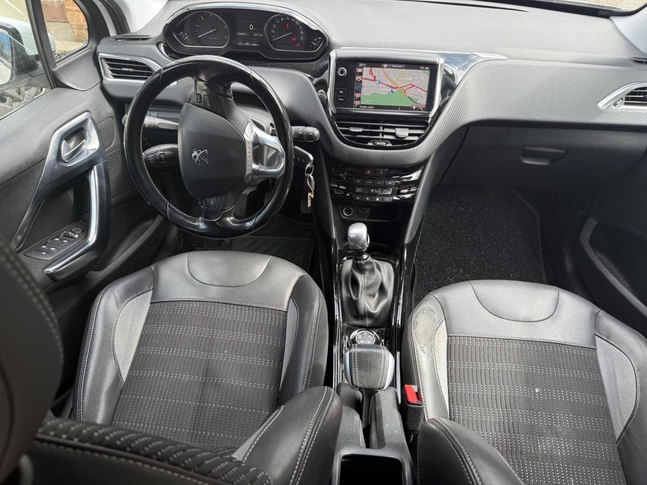 Peugeot 2008 BlueHDi 120 S&S Allure