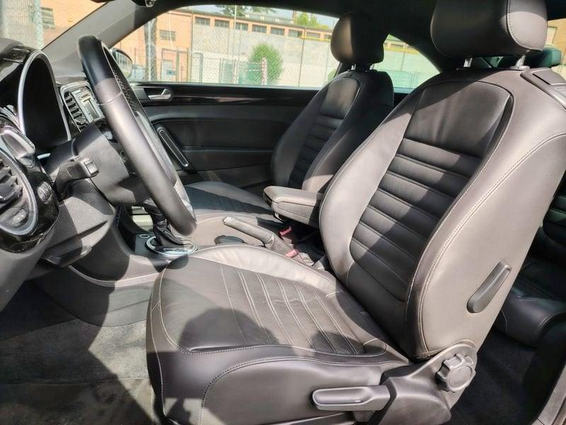 Volkswagen Maggiolino Maggiolino 2.0 TSI DSG Sport