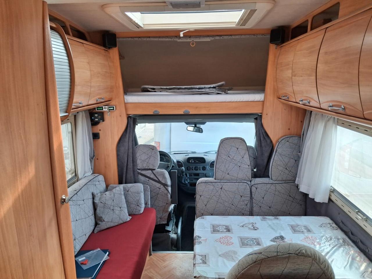 Mercedes-benz Adria mobil