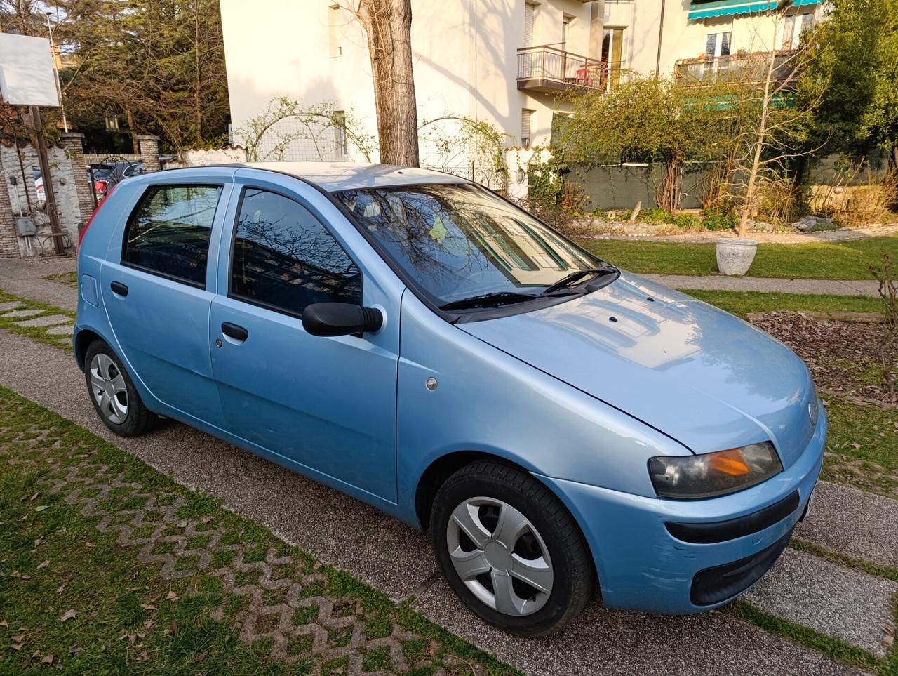 Fiat Punto 1.2i cat 5 porte #GM