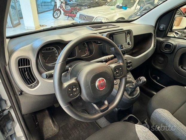Fiat Panda 1.0 FireFly S&S Hybrid solo 27.000 KM