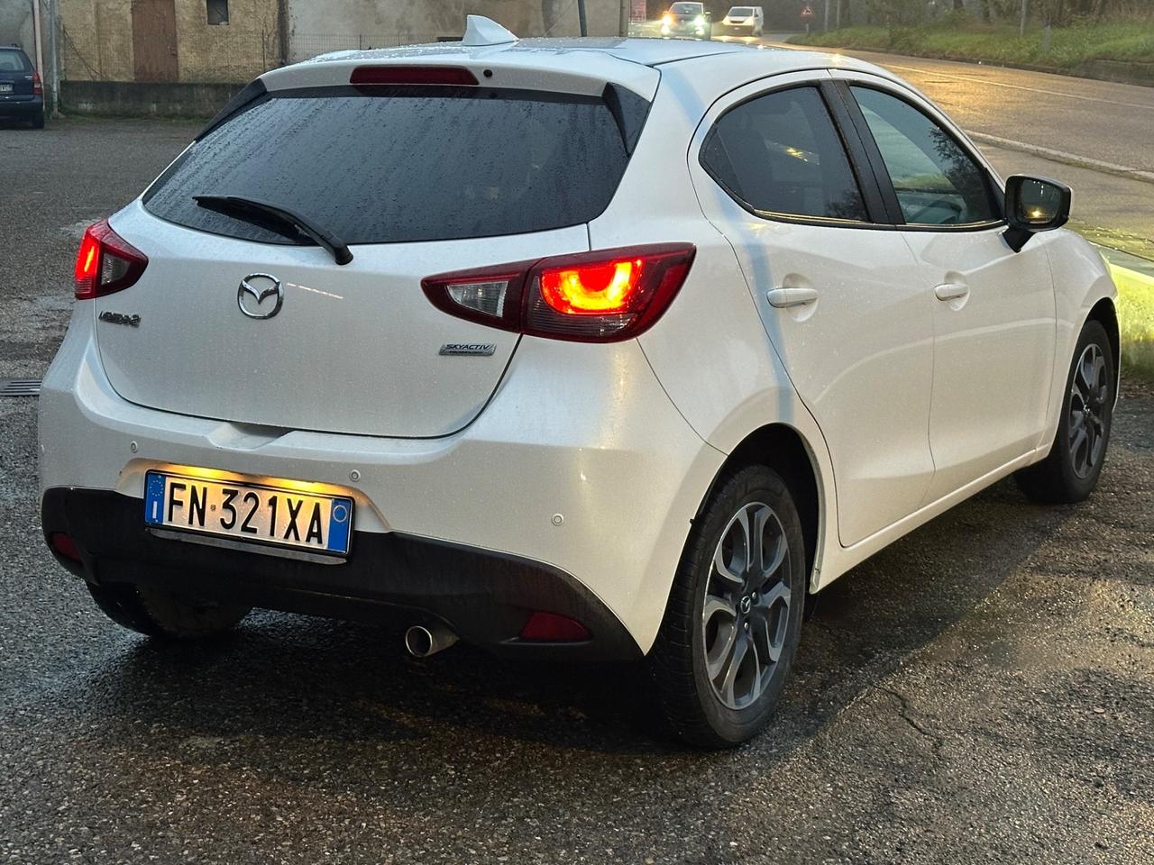 Mazda 2 Mazda2 1.5 Skyactiv-D 105 CV Evolve