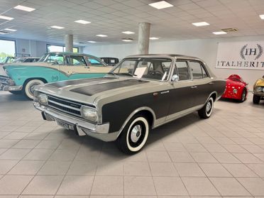 Opel Rekord 1.9 C Lusso Automatic/Clima